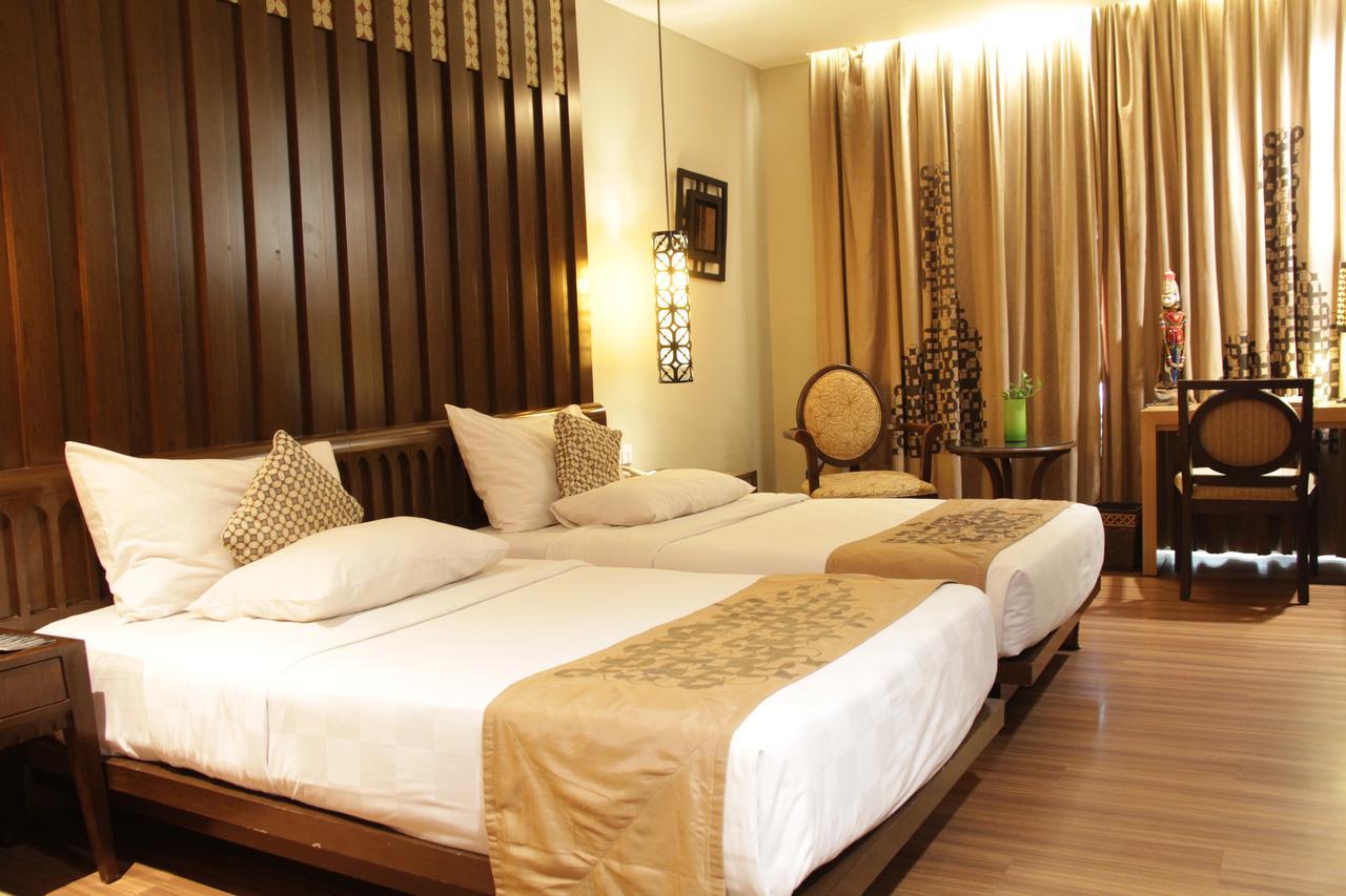 The Royal Surakarta Heritage - Handwritten Collection Buitenkant foto